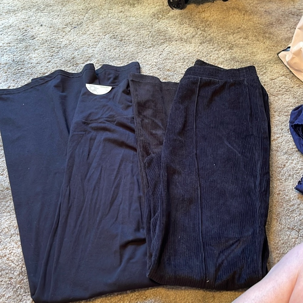 2 pairs Aerie bootcut leggings BNWT